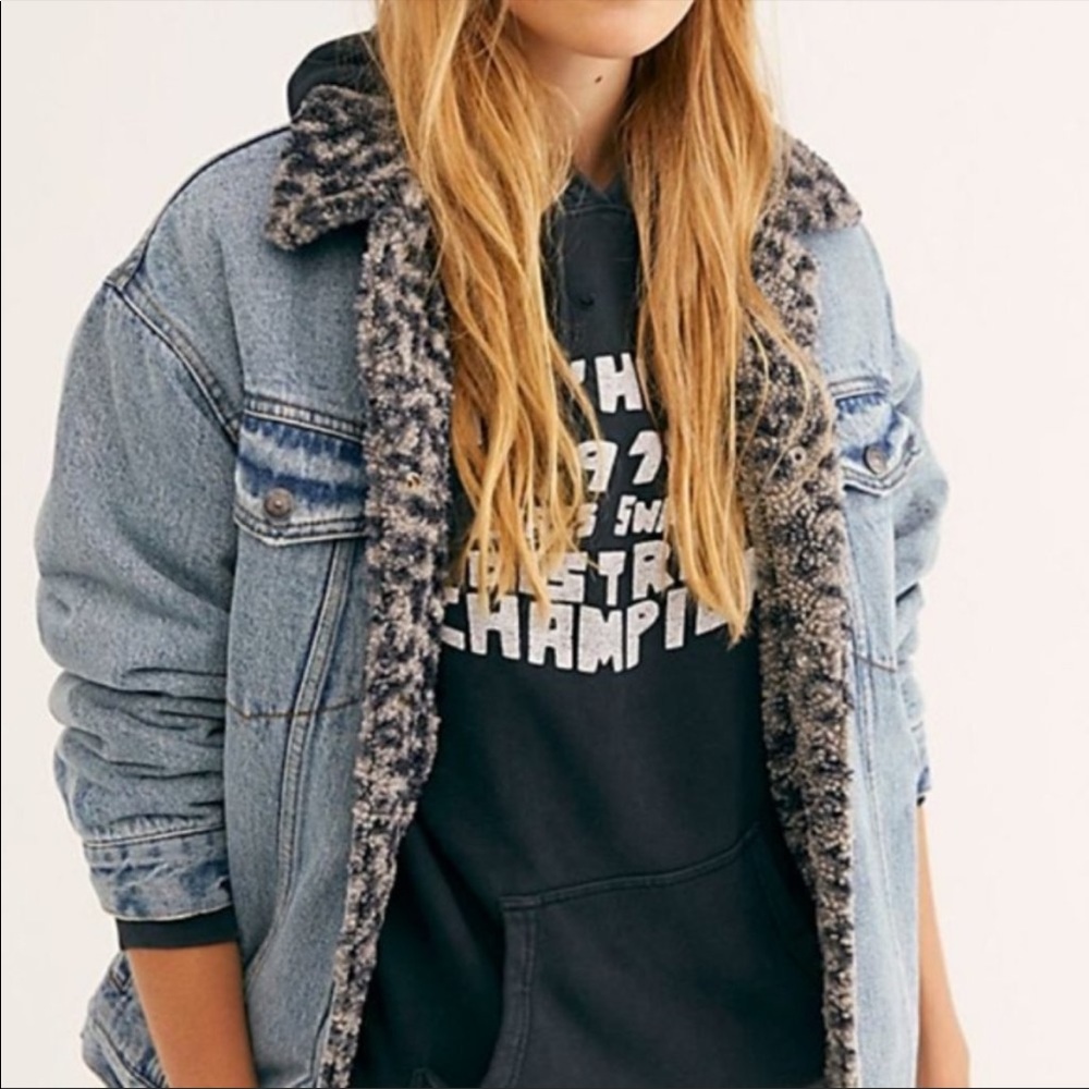 Free People Wild Ones Leopard Sherpa Trucker Denim Jacket Size S